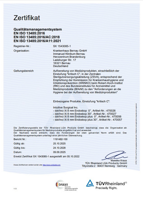 Zertifikat des TÜV nach EN ISO 13485:2016 für die zentrale Stervigutversorgung, Seite 1